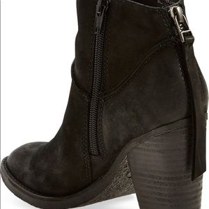 Steve Madden Radioo Leather Booties - Size 10